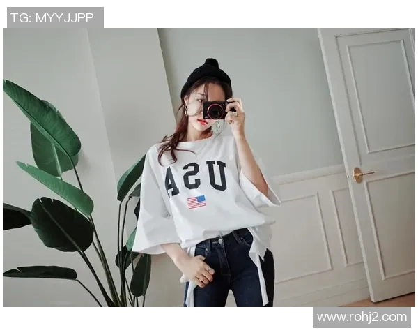 足球明星耳饰搭配男士时尚指南展现个性魅力与运动风格